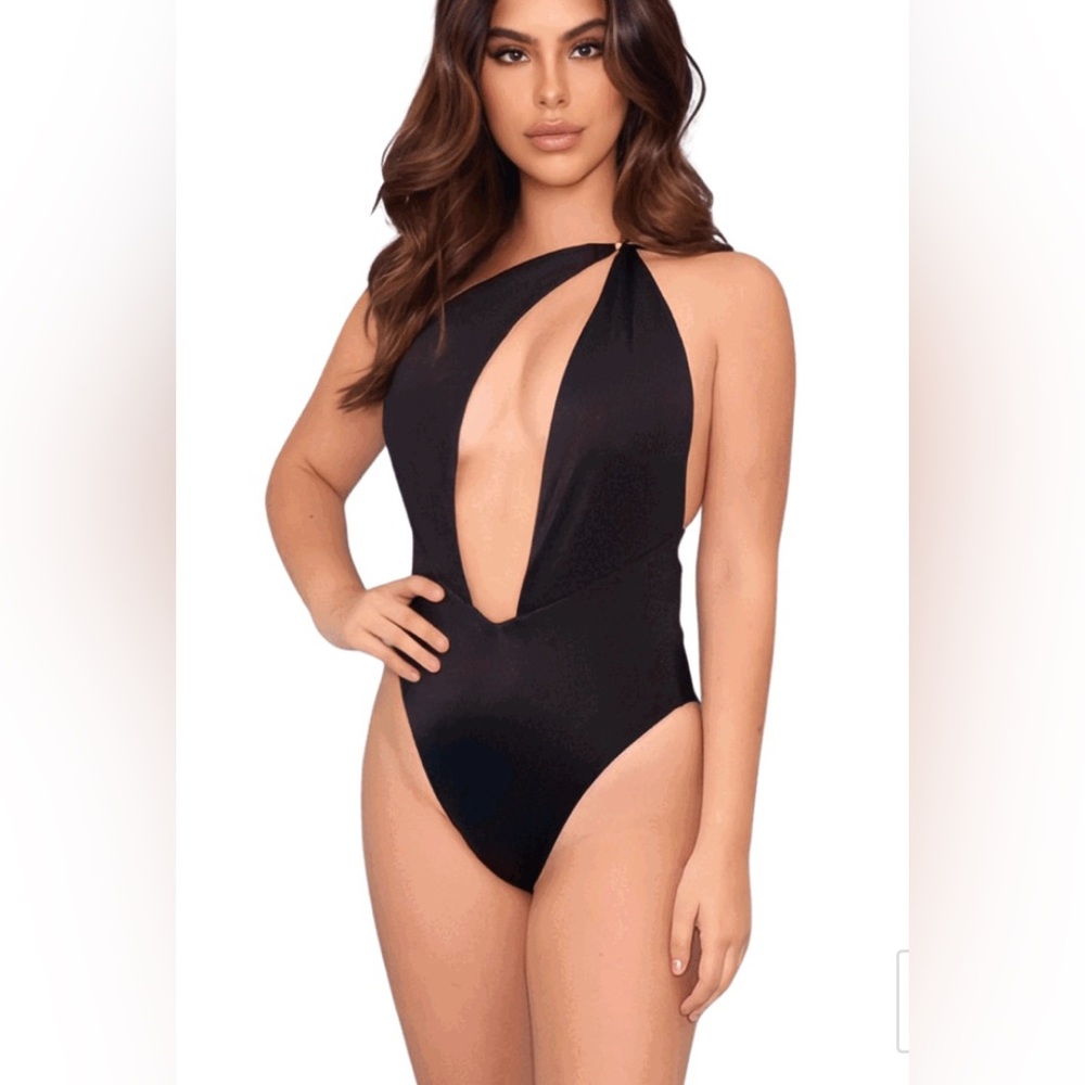 BALIA WEAR INFINITY ONE PIECE BRAND NEW